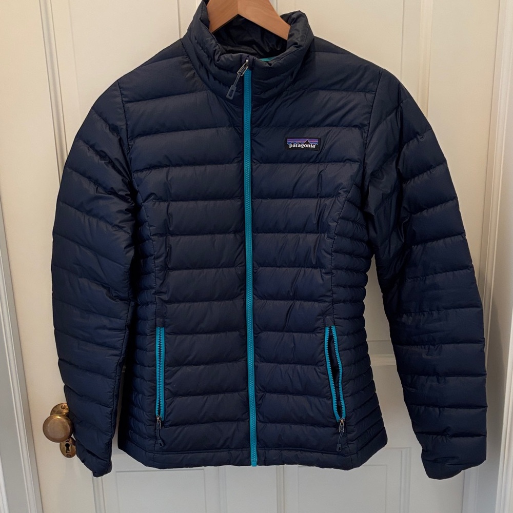 Patagonia down jacket sz S